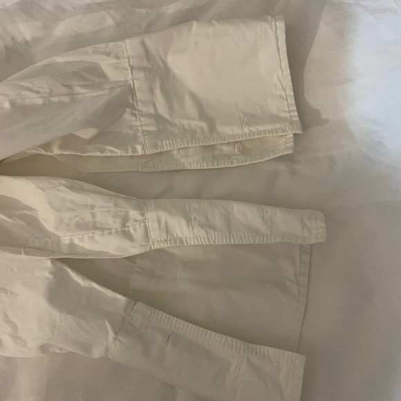 Classic GAP Blouse with Wide Sleeves - Picture 6 of 6